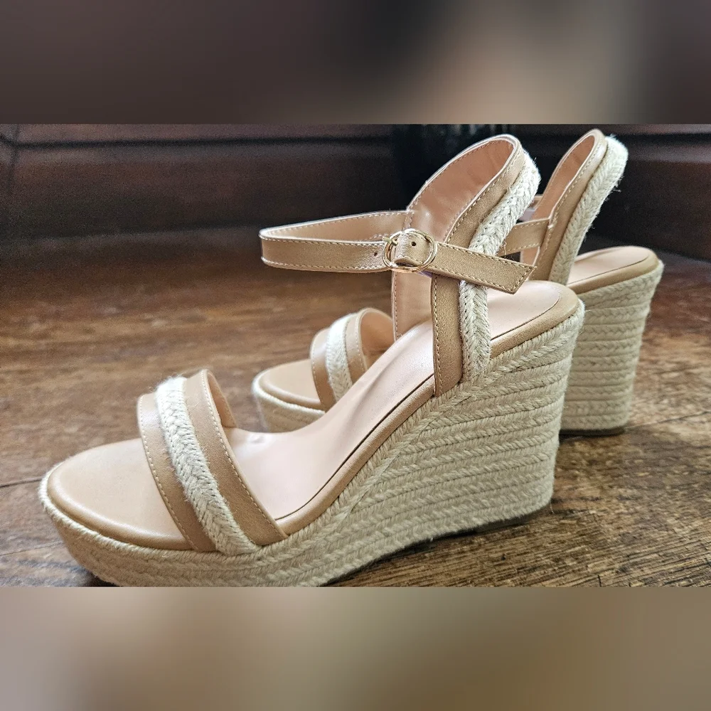 Women’s Ankle-Strap Cream Espadrille Sandals